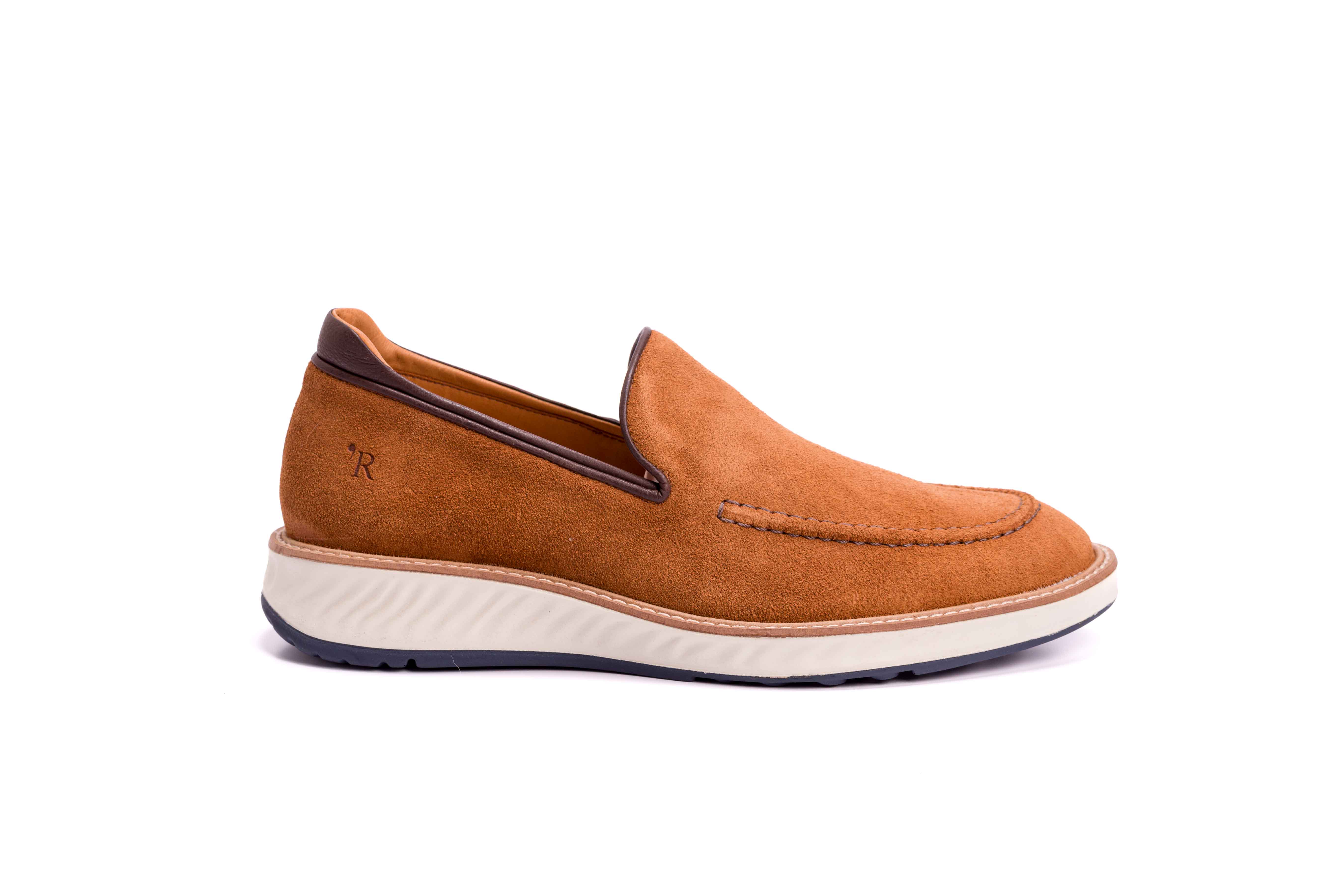 SAPATO MASCULINO LOAFER GENTLEMAN CAMURÇA WHISKY - Reggior