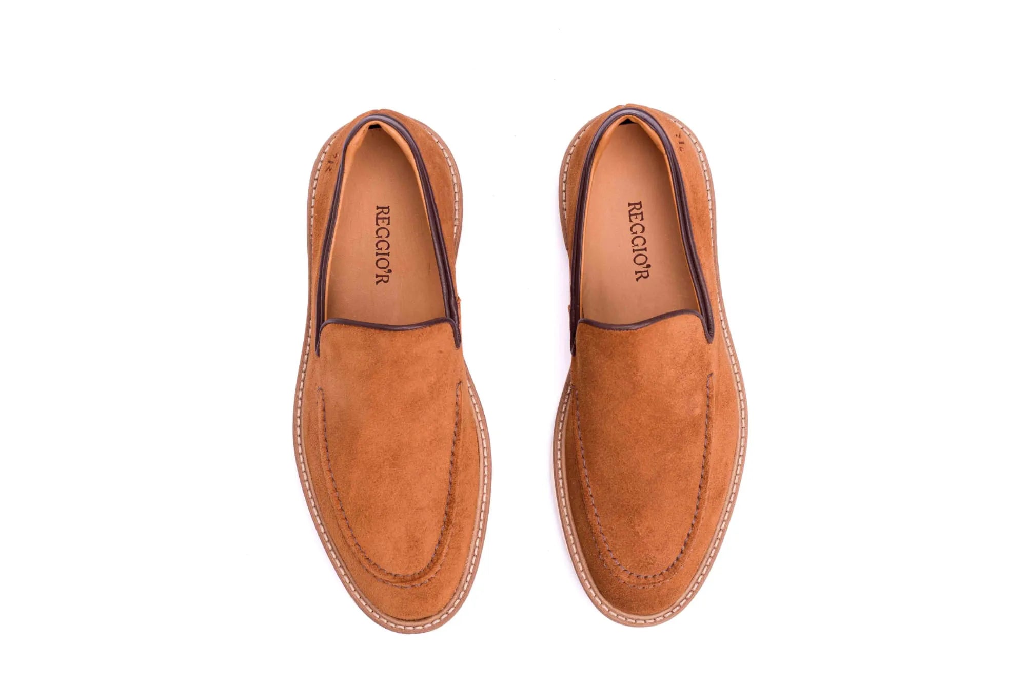 SAPATO MASCULINO LOAFER GENTLEMAN CAMURÇA WHISKY - Reggior