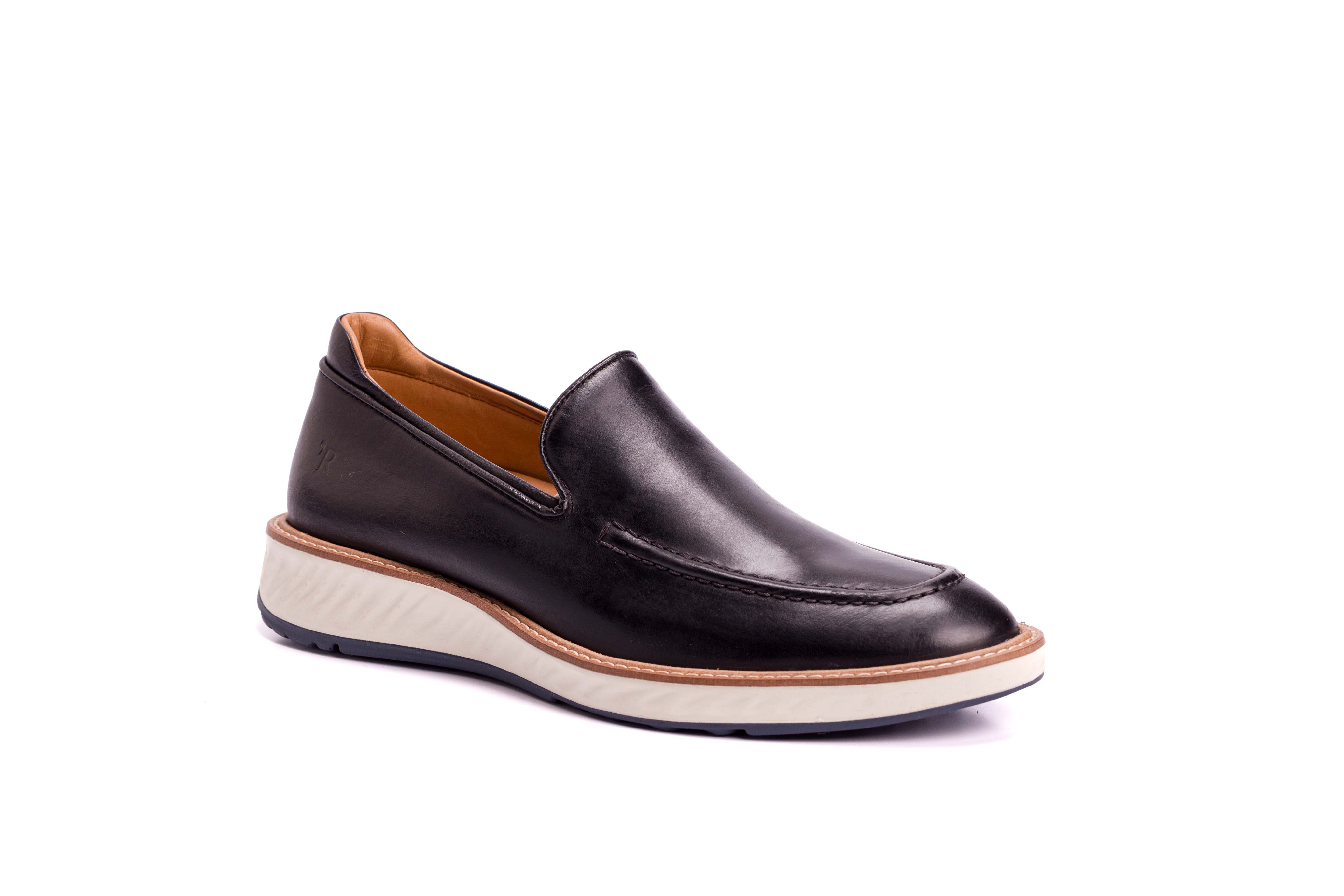 SAPATO MASCULINO LOAFER GENTLEMAN PRETO - Reggior